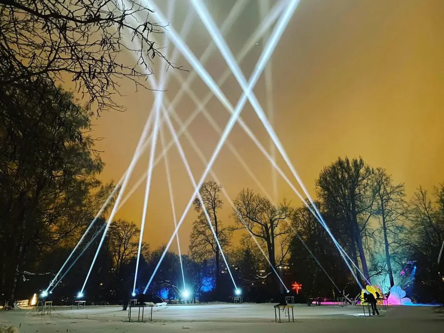 Pastaiga "Ziemas gaismas dārzs"